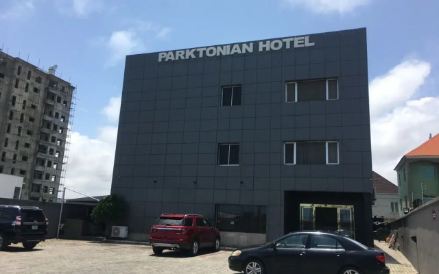 Parktonian Hotel Ikate