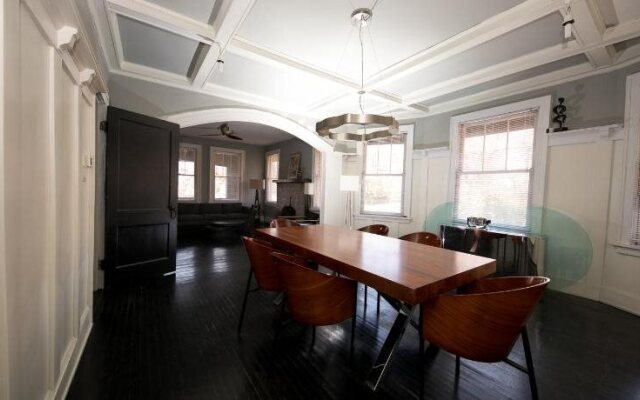 Hopkins Park Bed and Breakfast