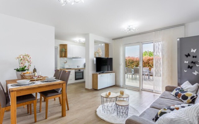 Amazing Apartment in Vantacici With Wifi and 1 Bedrooms