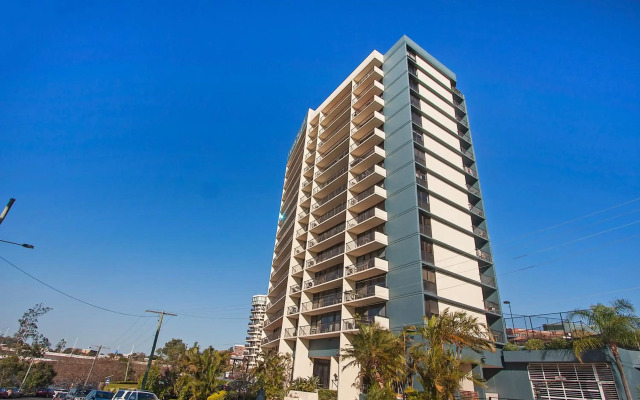 River Plaza Apartments