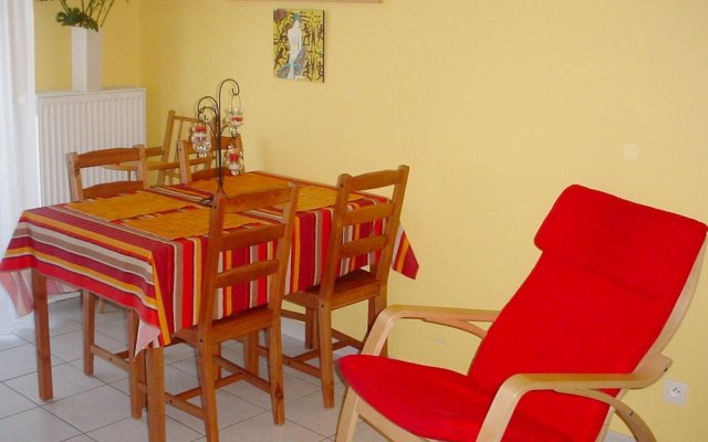 Apartment With One Bedroom In Illkirch Graffenstaden, With Furnished Terrace And Wifi 2 Km From The Beach