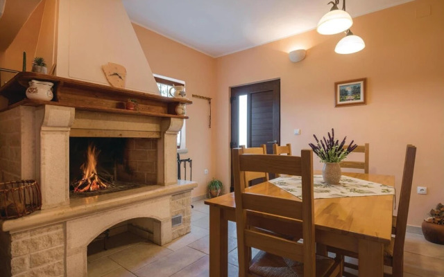 Amazing Home in Dobrani With Wifi and 2 Bedrooms