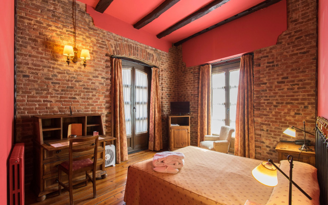 Hotel La Posada Regia
