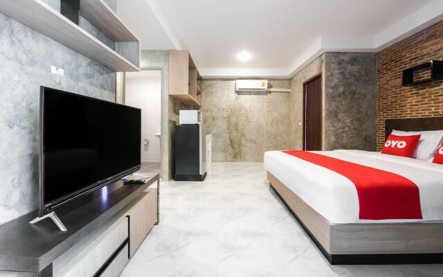 OYO 347 Southside Residence