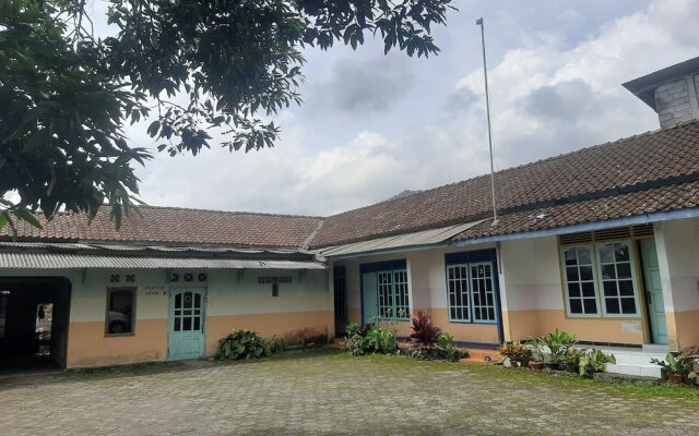 SPOT ON 93596 Pondok Wisata Pesona Asri
