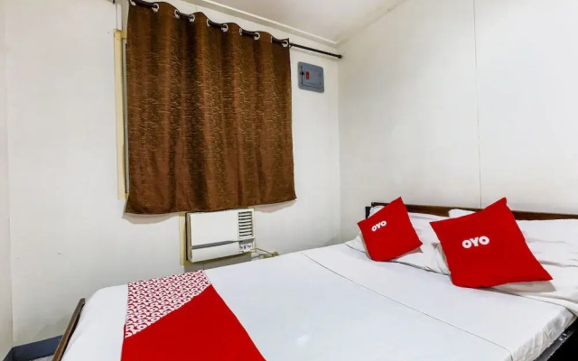 Metro Deluxe Residences
