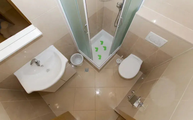 Anka - Amazing Location - SA2