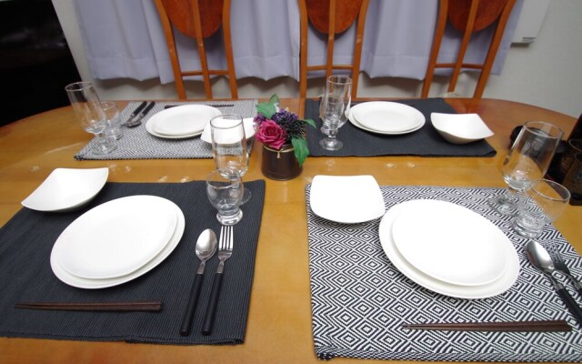 Apartment Hotel Kamo Riverside Kyonoya