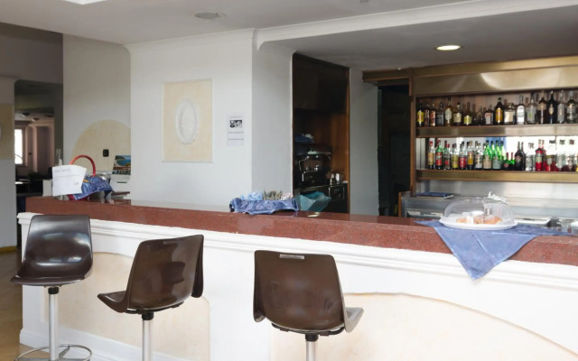 Hotel Flora