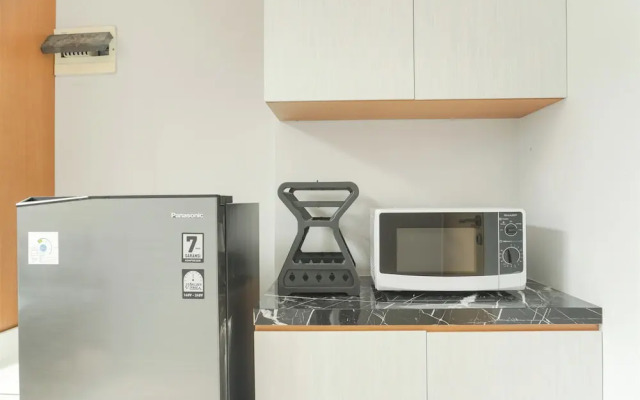 Good Deal Studio Loft Mezzanine (No Kitchen) At Kubikahomy Apartment