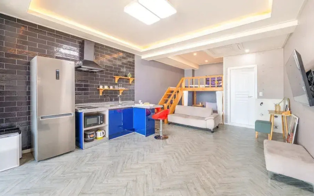Goseong Cnblue Oceanview Pension