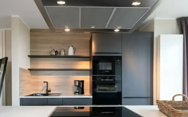 Reethuus Sud Modern Retreat