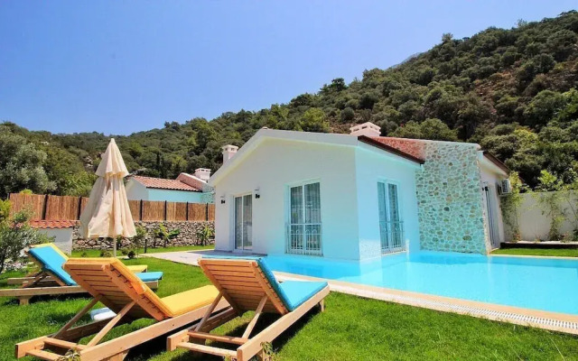 Villa Daisy 1 by Villamnet