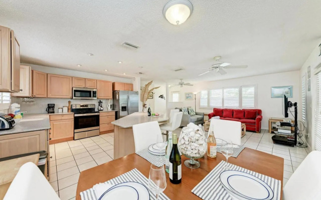 Dreamscape - 773 Jacaranda