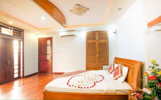 Khách sạn Trang Thư