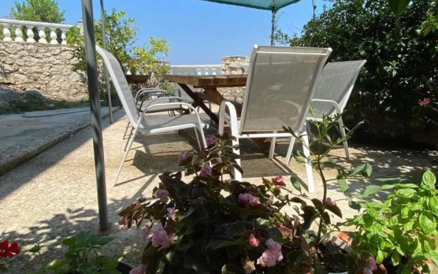 Vila MARE