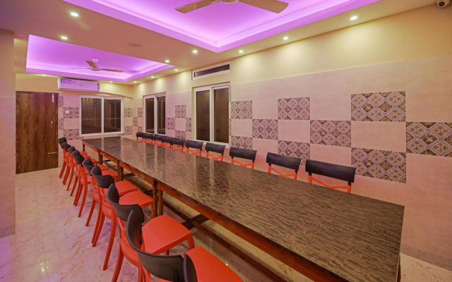 Collection O 87472 Greenland Luxury Hotel