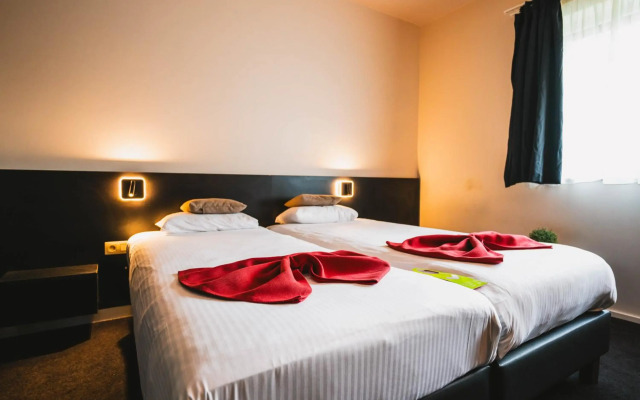 Utopia Hotel