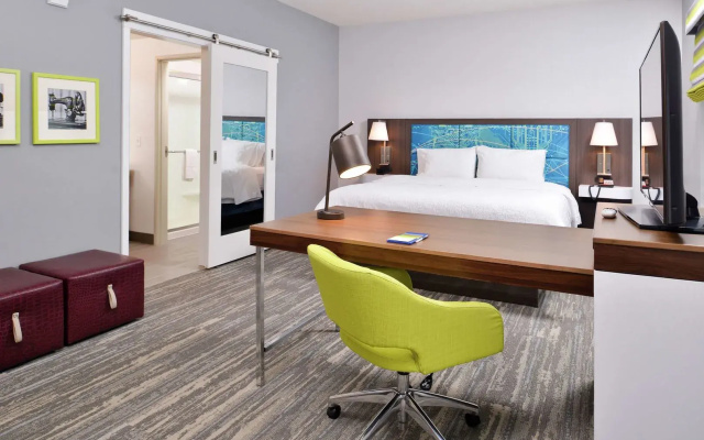 Hampton Inn & Suites St. Paul Oakdale/Woodbury