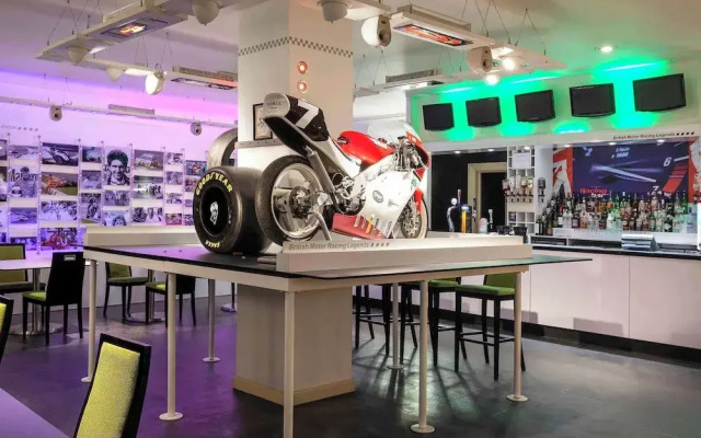 Mercure Dartford Brands Hatch Hotel  Spa