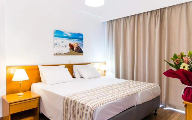 Helios Bay Hotel Apartments