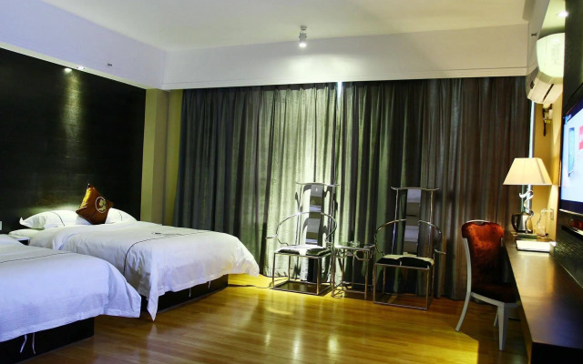 Shuiyue Nianhua Hotel