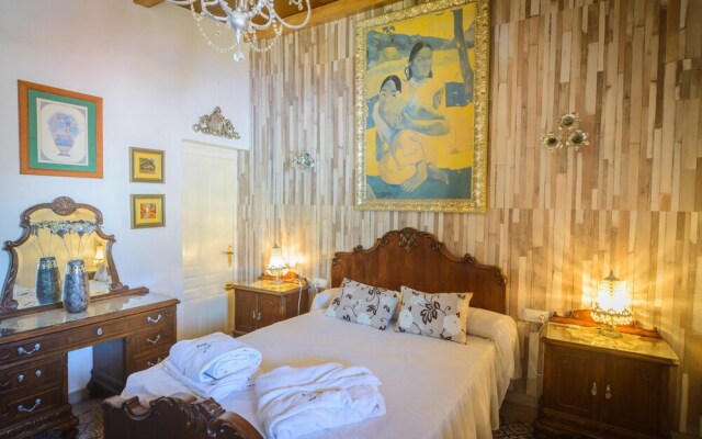 Holiday home Penaflor *L*