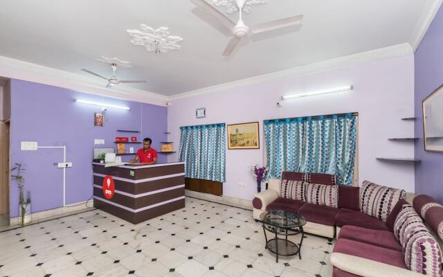 OYO 10364 Fortress Guest House