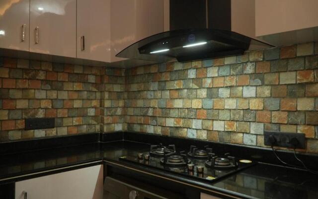 Service Apartment