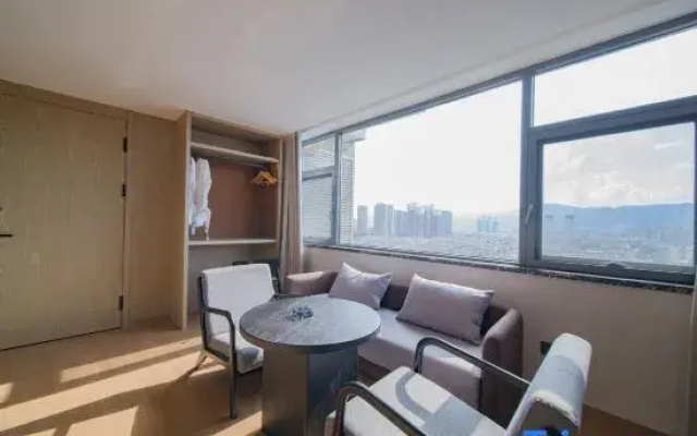 MEHOOD LESTIE Hotel (Kunming Xishan District Government Biji Park)