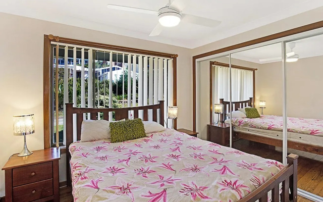 Away @ Nelson Bay, 29 Wollomi Avenue