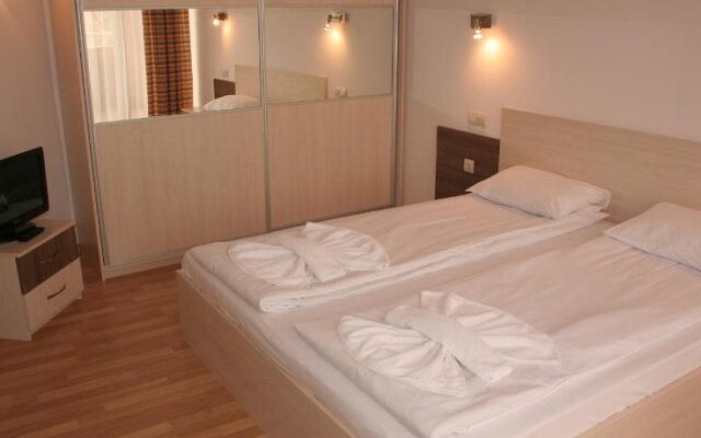 Aparthotel VRIS