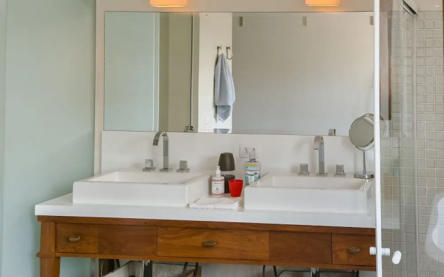 Refúgio de Alto Padrão na Granja Viana