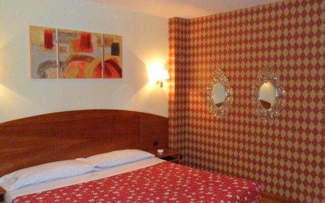Motel Emporio