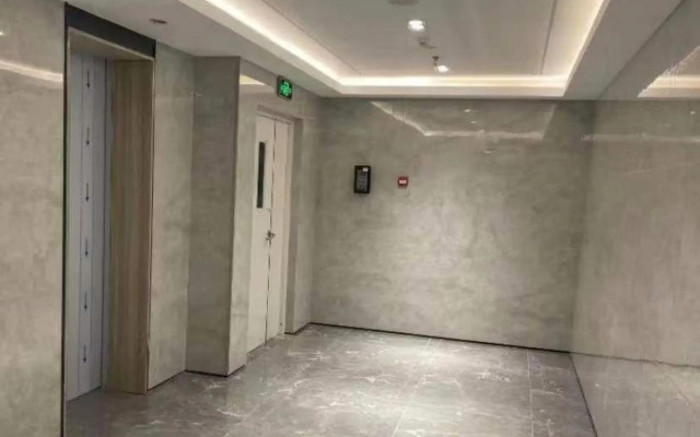 Home Inn Huayi Selected Hotel (Jinan CBD Branch)