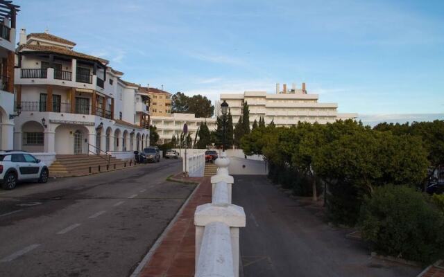 Benalmadena Front Beach Apartment