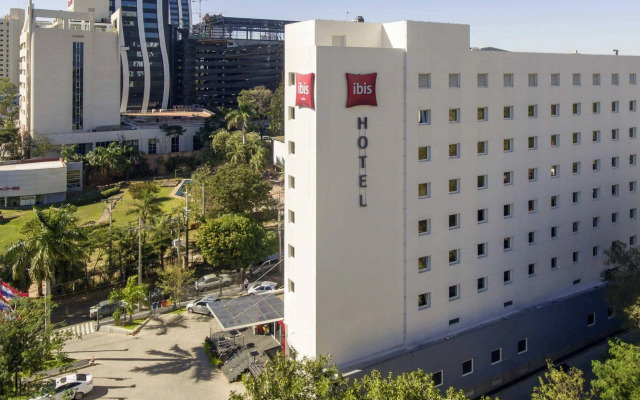 Ibis Asuncion