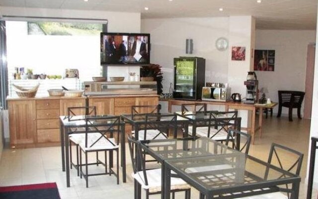 FASTHOTEL LE RALE DES GENETS - Un hôtel FH COLLECTION