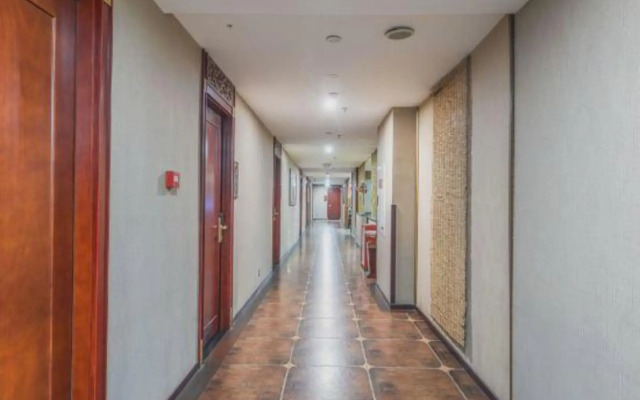 Longzhou Hotel (Chongqing Daping Times Tianjie)