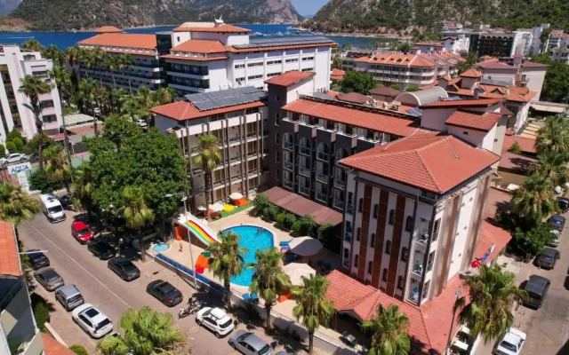 Astoria Life Hotel