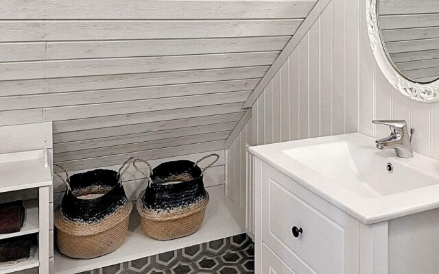 8 Person Holiday Home in Oskarsham