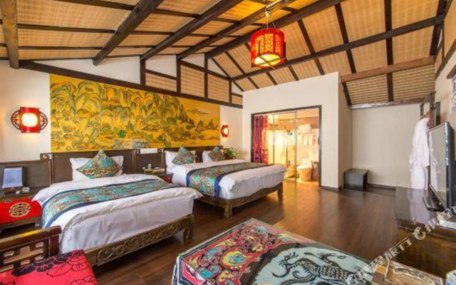A Natural Inn - Lijiang