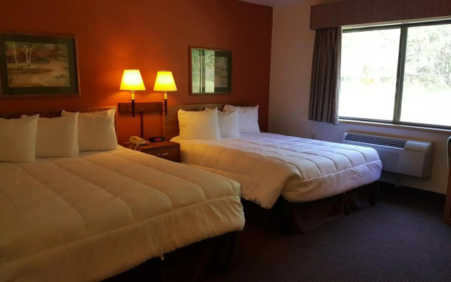 Motel 6 Norway, MI