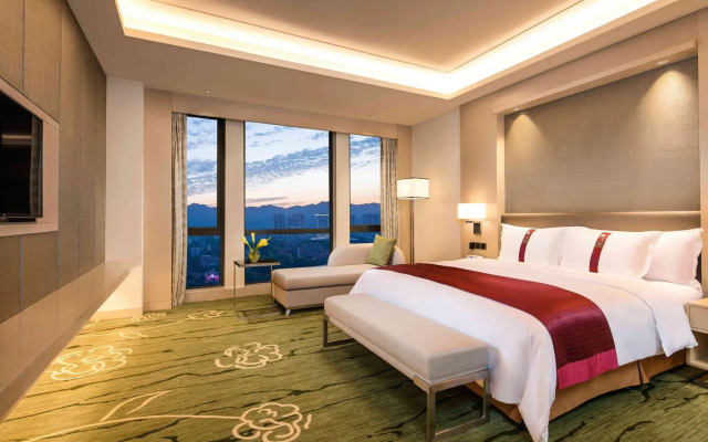 Holiday Inn Chongqing University Town by IHG