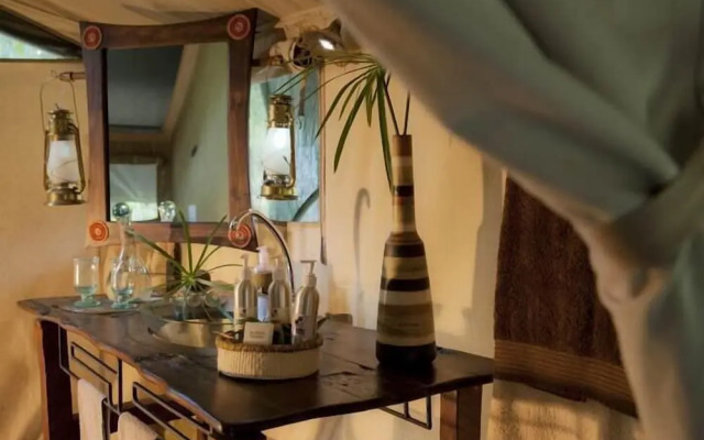 Mara Bush Camp