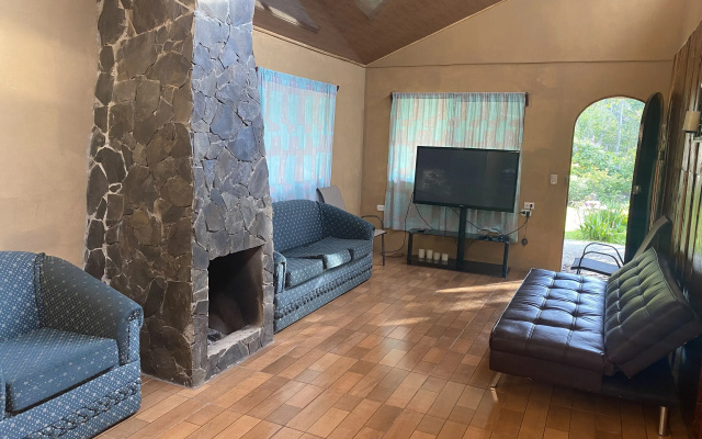 Hotel Uran