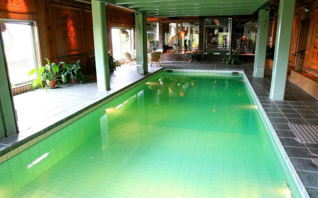 Green Hotel