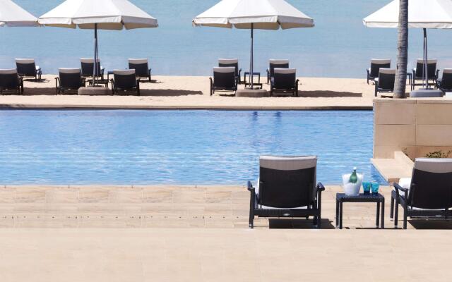 Fairmont Bab Al Bahr Hotel