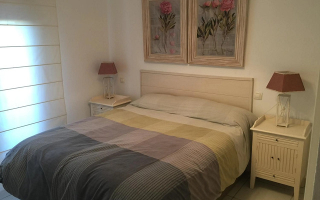 Apartamento VenAVera Playa JARDINES E1-1D