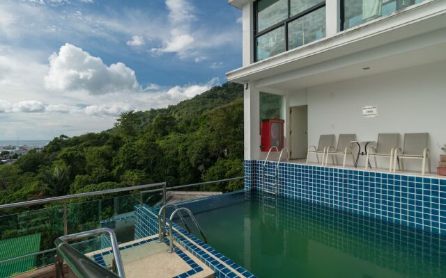 GoldStone Residency Patong , Phuket